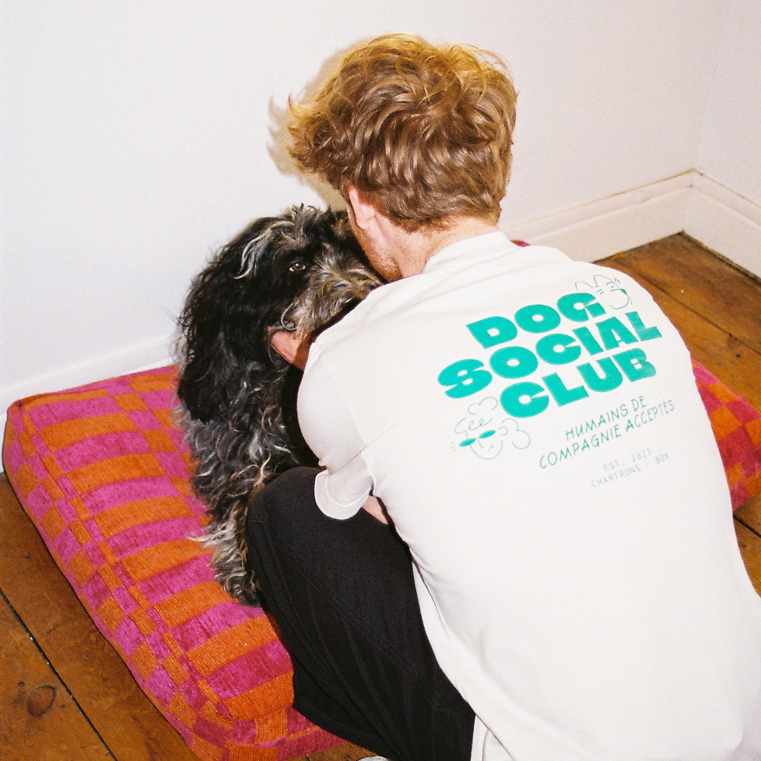 T-Shirt "Dog Social Club" Weiß