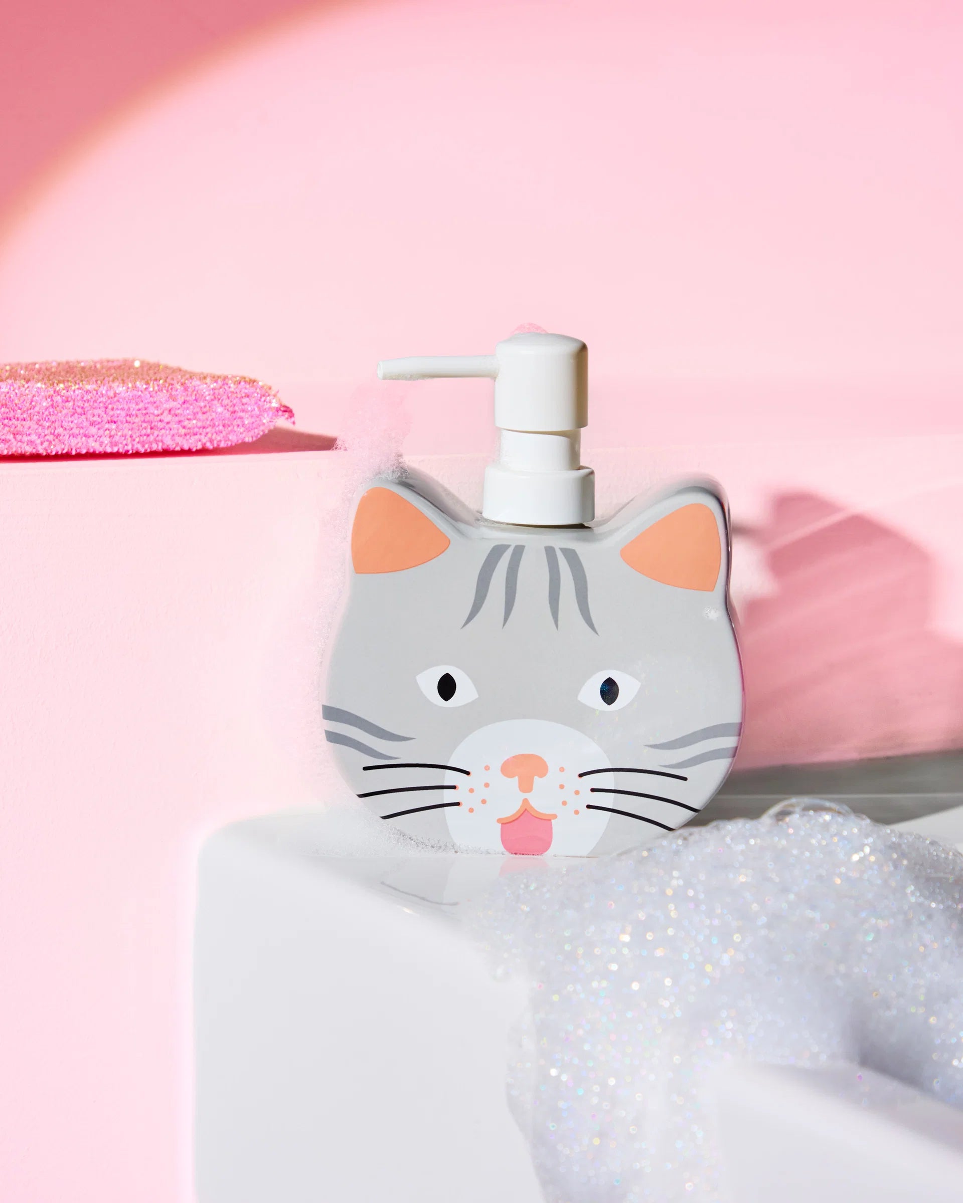 DISTRIBUTEUR-SAVON-CHAT-2.webp