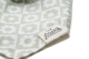 Bandana pour chien fleuri - Couleur vert et blanc