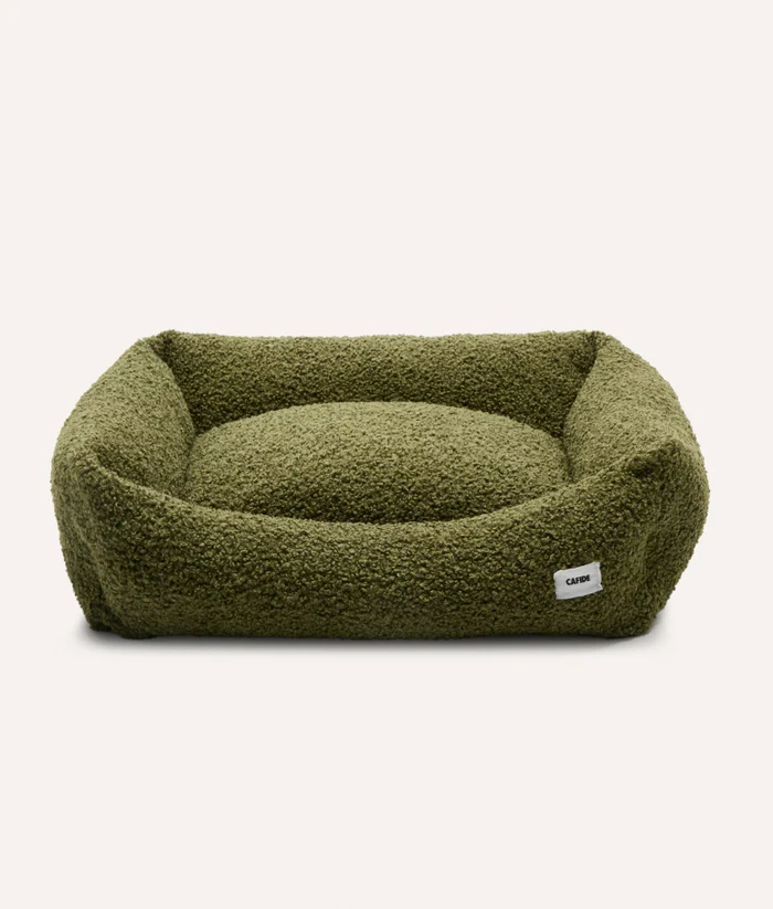 canape-pour-chien-en-moumoute-vert-1.png