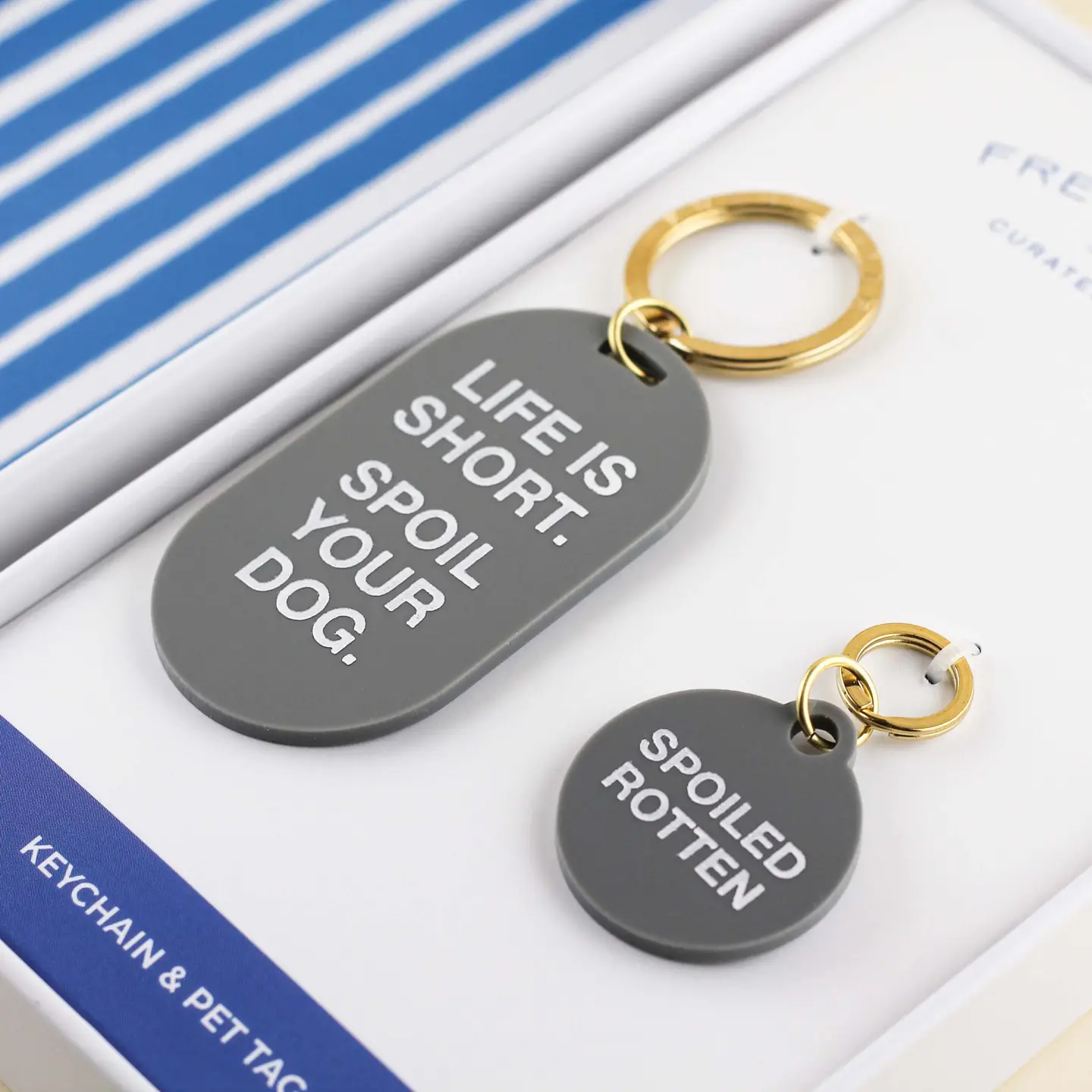 Coffret porte-clés avec médaille pour chien - Spoil your dog
