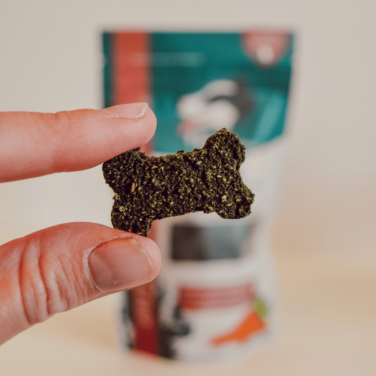 Friandises naturelles pour chien - Spiruline et Carotte | Muzon