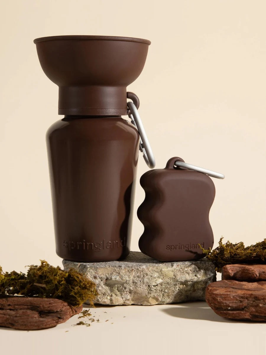 Distributeur de friandises en silicone - Marron